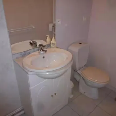 Escale Pontilabienne 3*