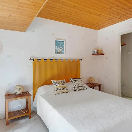 Escale Pontilabienne Bed and Breakfast Pont-l'Abbe-d'Arnoult