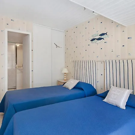 Bed and Breakfast Escale Pontilabienne 3*